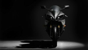 ps-vita-wallpaper-yamaha-r1